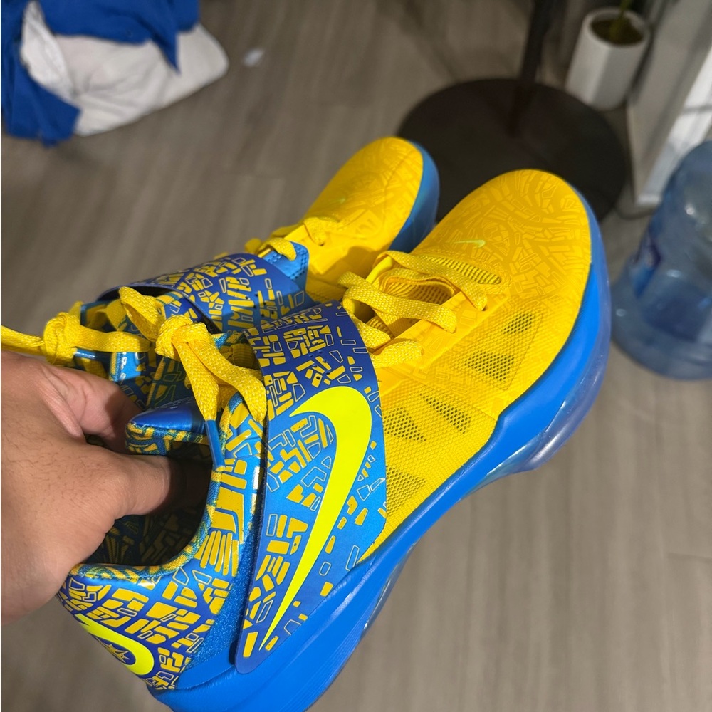 KD 4 Kevin Durant Nike Size 10 mens New